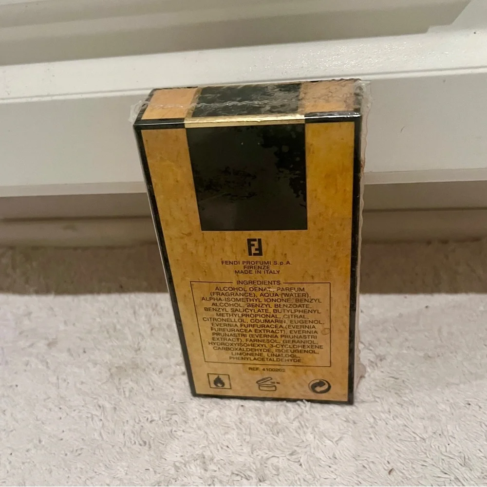 Fendi Eau de Parfume Spray *Rare* NEW SEALED IN BOX 1.7 oz